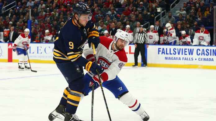 Tomáš Tatar a Jack Eichel (Buffalo Sabres).