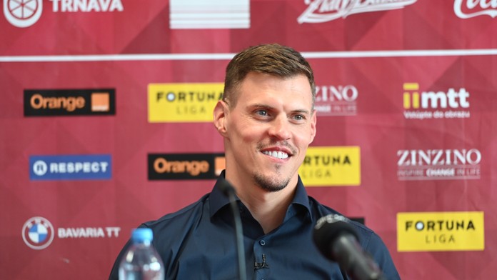 Nepozdával sa mu spôsob vymenovania Calzonu do funkcie. Škrtel reagoval na vyjadrenie trénera