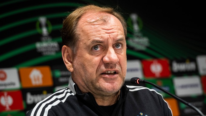 Tréner Slovana Vladimír Weiss st. 