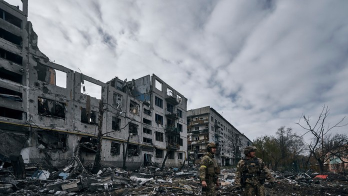 Ukrajinskí vojaci v Bachmute