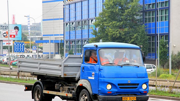 Amber Luke pred vylepšaniami a po nich