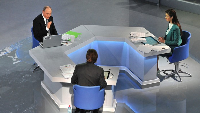 Putin v televíznej relácií Priama linka