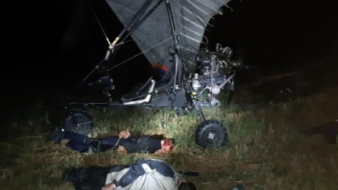 Mužov zadržala polícia.