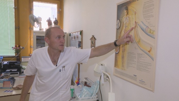 Zo seriálu Špecialisti so Zuzanou Javorovou.