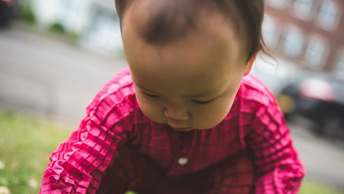 Oblečenie, ktoré rastie spolu s dieťaťom.