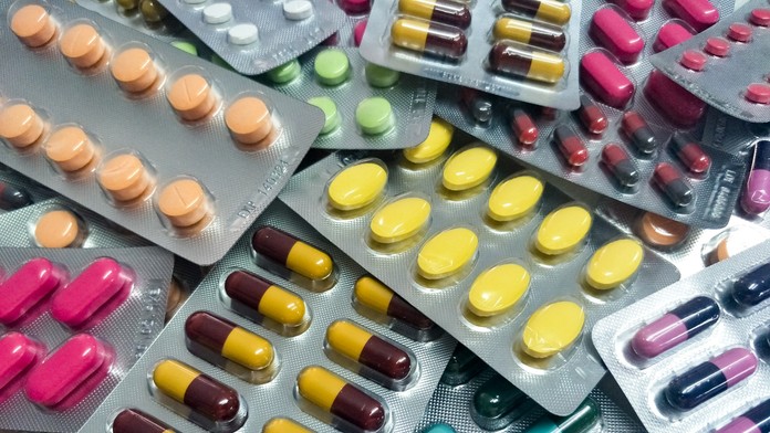 Chystáte sa na dovolenku? Takto by ste si mali zbaliť lieky