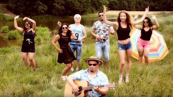 Simona Krainová a Dara Rolins