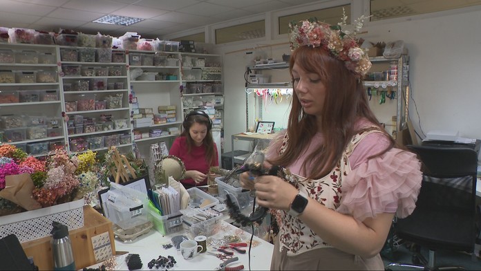 Čínske e-shopy ruinujú slovenské firmy: Dizajny aj fotky im vykradli a predávajú ako vlastné