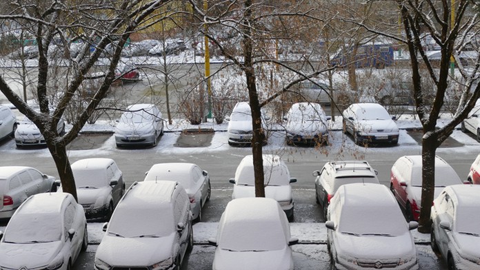 Zasnežená Žilina.