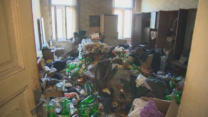 Bordel v byte u suseda.