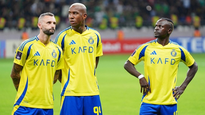 Fenerbahce zbrojí do plných: Škriniar má nového spoluhráča. Prichádza rovno od Cristiana Ronalda