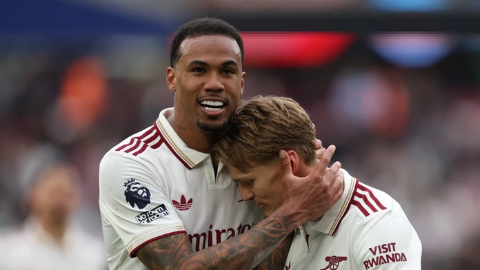 Premier League: Arsenal zvládol ťažkú skúšku a zvýšil náskok na čele. Boj o Európu bude zaujímavý