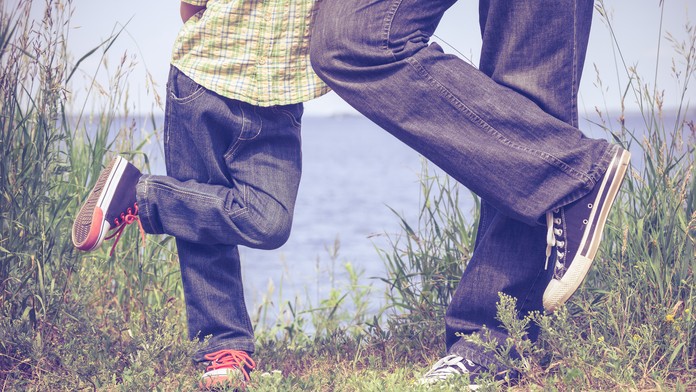 Otec so synom - ilustračná foto