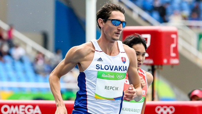Jozef Repčík v rozbehu mužov na 800 metrov na OH v Riu.
