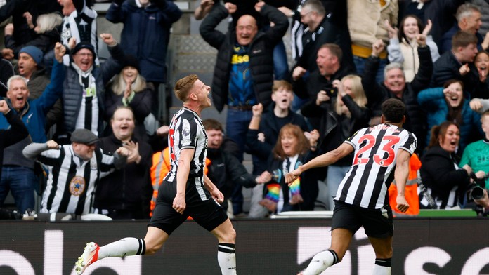 Newcastle United otočil divoký zápas.