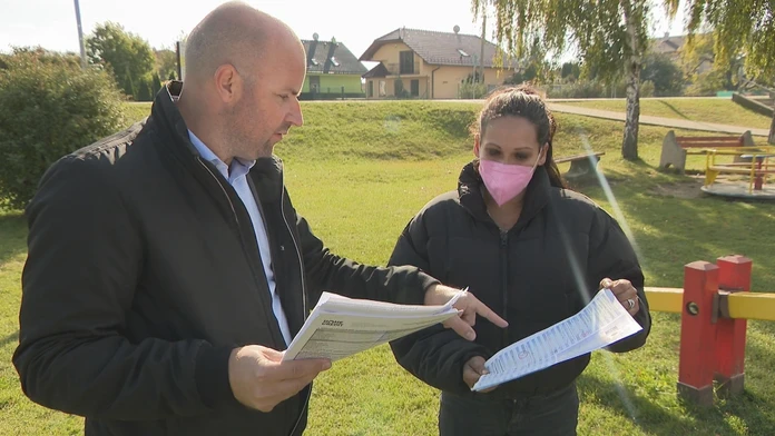 Reportér Braňo Tomaga a pani Júlia.
