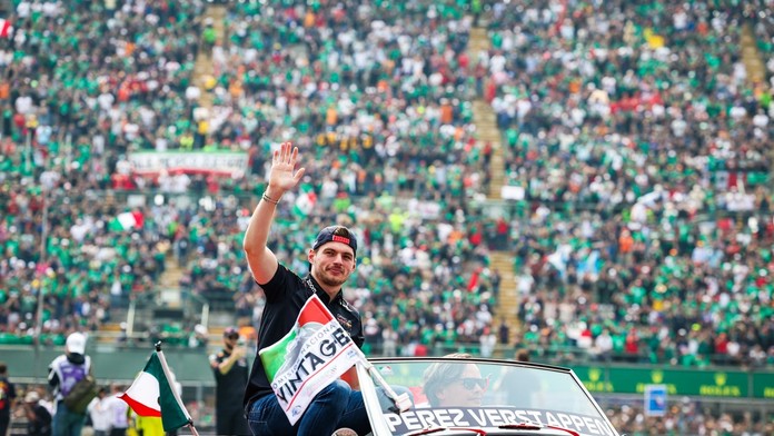 Verstappen víťazstvom v Mexiku prepísal históriu. Prekonal rekord Vettela so Schumacherom