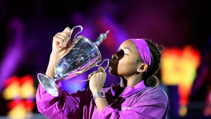 Turnaj majsteriek ovládla Američanka Gauffová. Vo finále dokázala otočiť takmer stratený duel