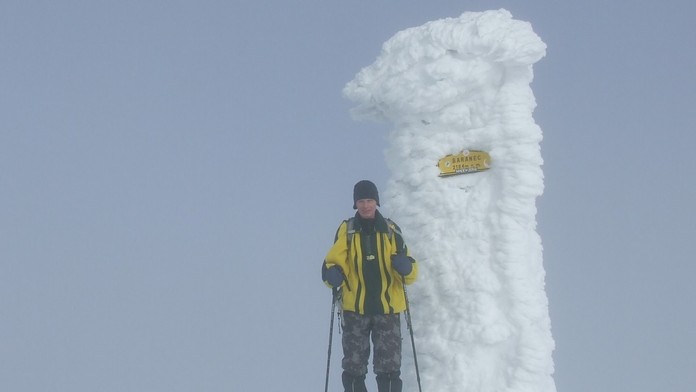 Shailene Woodley a Ansel Elgort vo filme The Fault in Our Stars