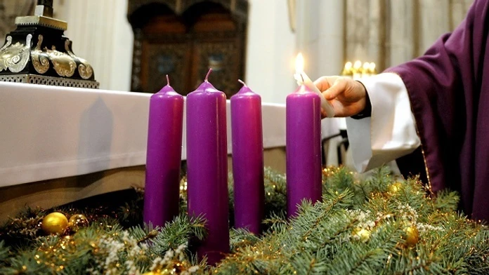 Adventny veniec