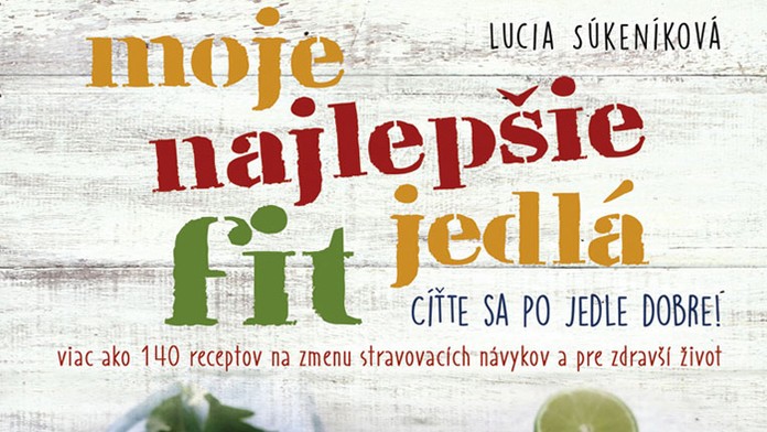 Dani Carvajal z Realu Madrid hlavičkuje v pohári na pôde Barcelony.