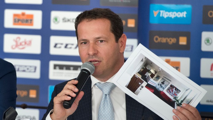 Z tlačovej konferencie s prezidentom Slovenského zväzu ľadového hokeja Martinom Kohútom pri príležitosti 100 dní svojho pôsobeni