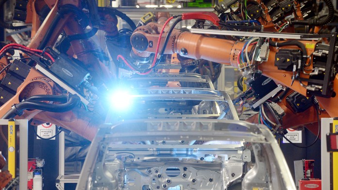 Stroj usmrtil vo Volkswagene iba 22-ročného mladíka