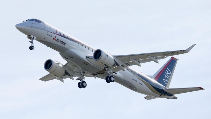 Japan_Mitsubishi_Jet057622301076.jpg