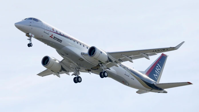 Japan_Mitsubishi_Jet057622301076.jpg