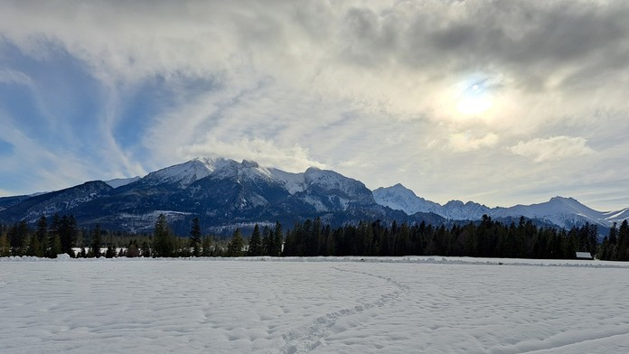 Na snímke pohľad na Belianske Tatry