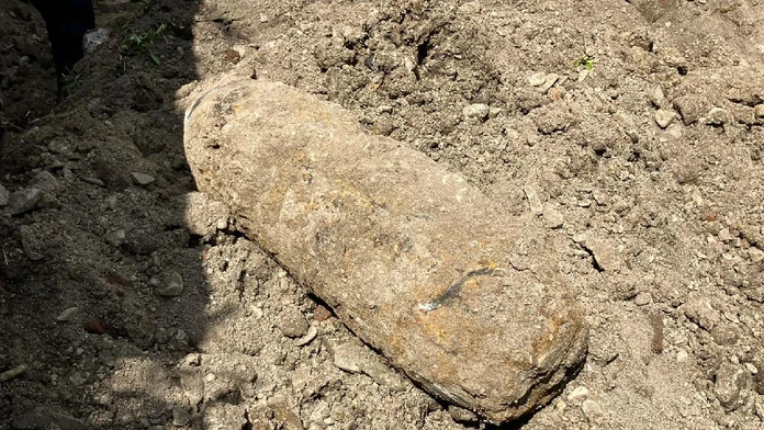 V Litvínove našli štvrťtonovú leteckú bombu