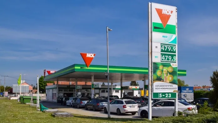 Čerpacia stanica v maďarskej obci Rajka 