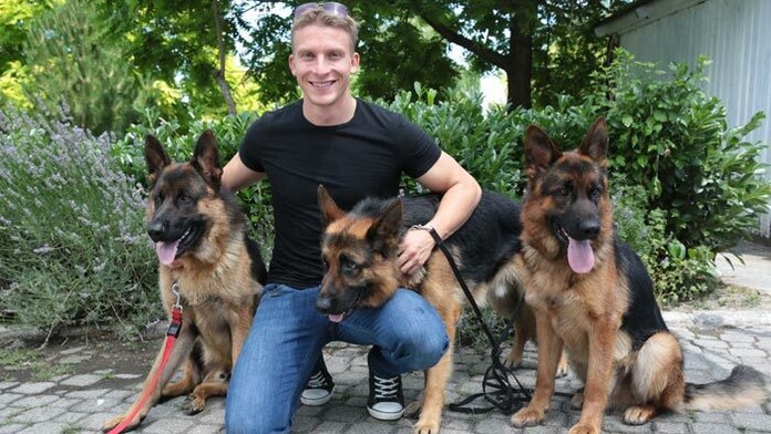 Juraj Bača s Odinom, Jošim a Rexom