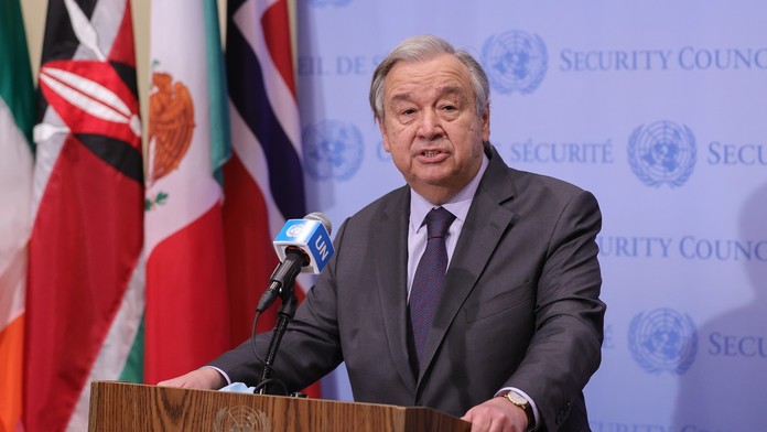 Rovnosť medzi ženami a mužmi vo svete je čoraz vzdialenejším cieľom, uviedol Guterres