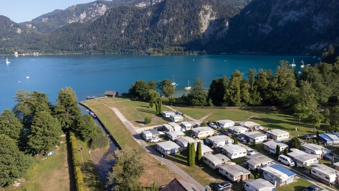 Slovenka mala v rakúskom kempe pohrýzť majiteľa. Potom sadla do auta a uháňala pomedzi ľudí