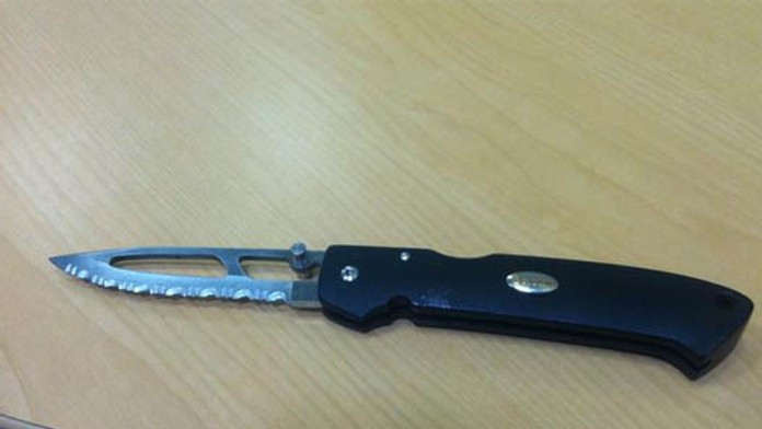 Americký lekár zachránil ženu, tracheotómiu jej spravil nožom v reštaurácii