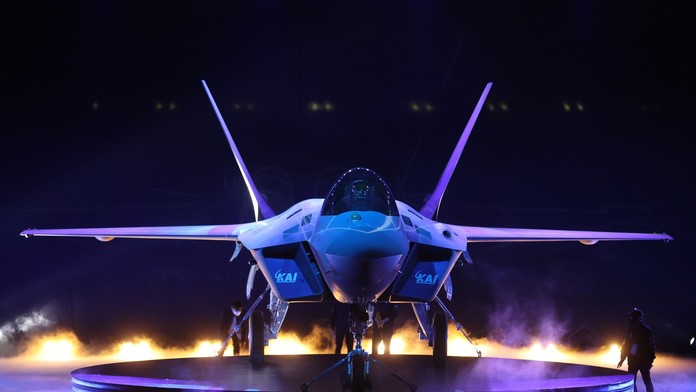 VIDEO: Tromfli aj tradičné letecké veľmoci. Nova stíhačka prepísala pravidla zbrojného priemyslu