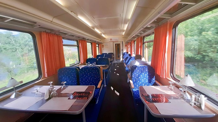 Reštauračný vozeň