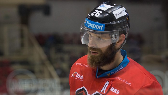 Michal Handzuš pred zápasom 35. kola hokejovej Tipsport ligy Banská Bystrica - Zvolen.