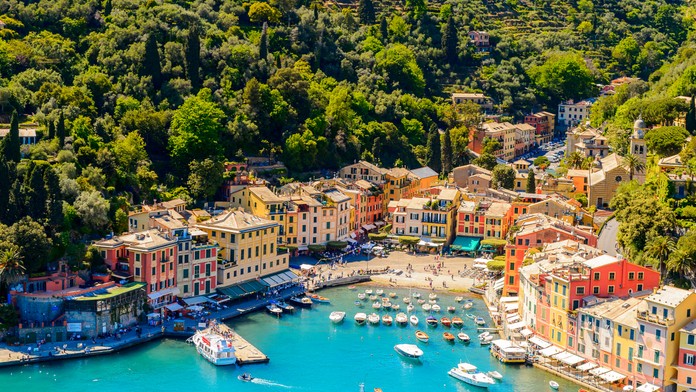 Talianske letovisko zavádza bizarné opatrenie. Turistom hrozí pokuta za zdržiavanie