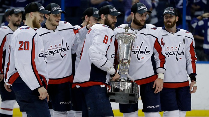 Hokejisti Washingtonu si zahrajú vo finále Stanleyho pohára.