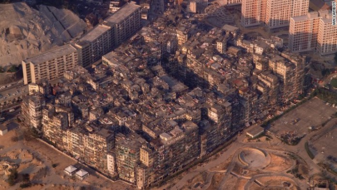 Kowloon Walled City, titulka