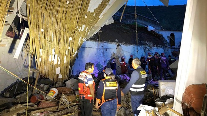 Laura je krásna mladá žena