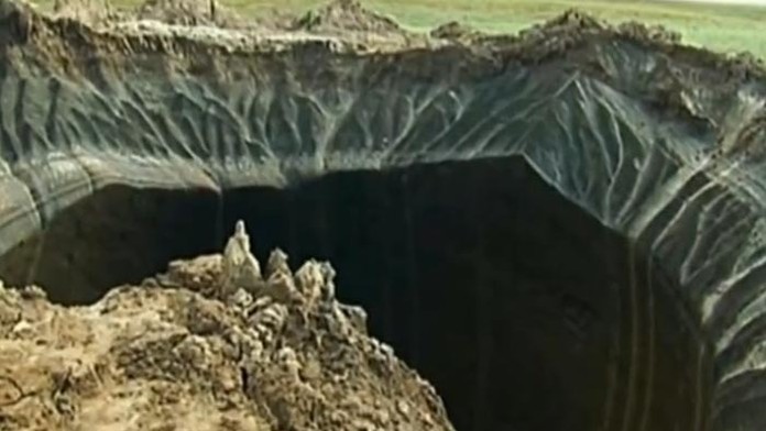 Vedci začali skúmať záhadné krátery.