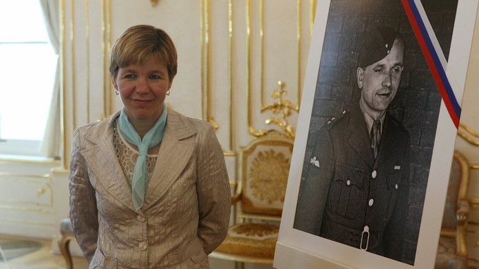 Andrej Kiska povýšila Jozefa Gabčíka in memoriam na generálmajora. Povýšenie prebrala jeho praneter.
