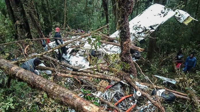 Pád tohto lietadla prežil iba 12-ročný chlapec.