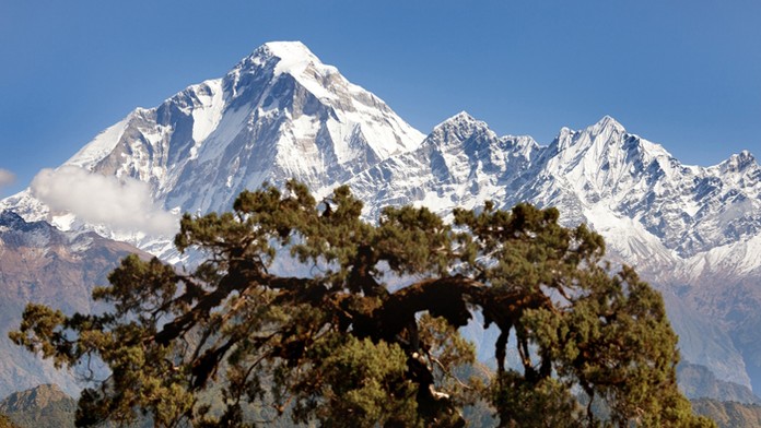 Siedma najvyššia hora sveta Dhaulágirí, ktorá meria 8 167 m.