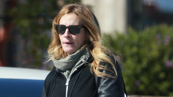 Julia Roberts v Malibu