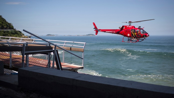 Cyklistický chodník, na ktorom bola lávka postavená, spája pobrežné časti Ria, Leblon a Sao Conrado. 