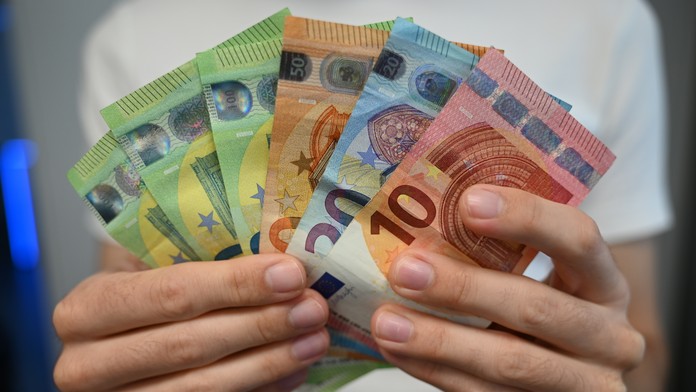 Zmeny od roku 2026: Vyššie dane a odvody, minimálna mzda výrazne stúpne